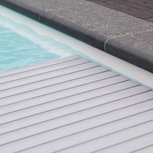 Poolabdeckung, PVC Lamellen grau